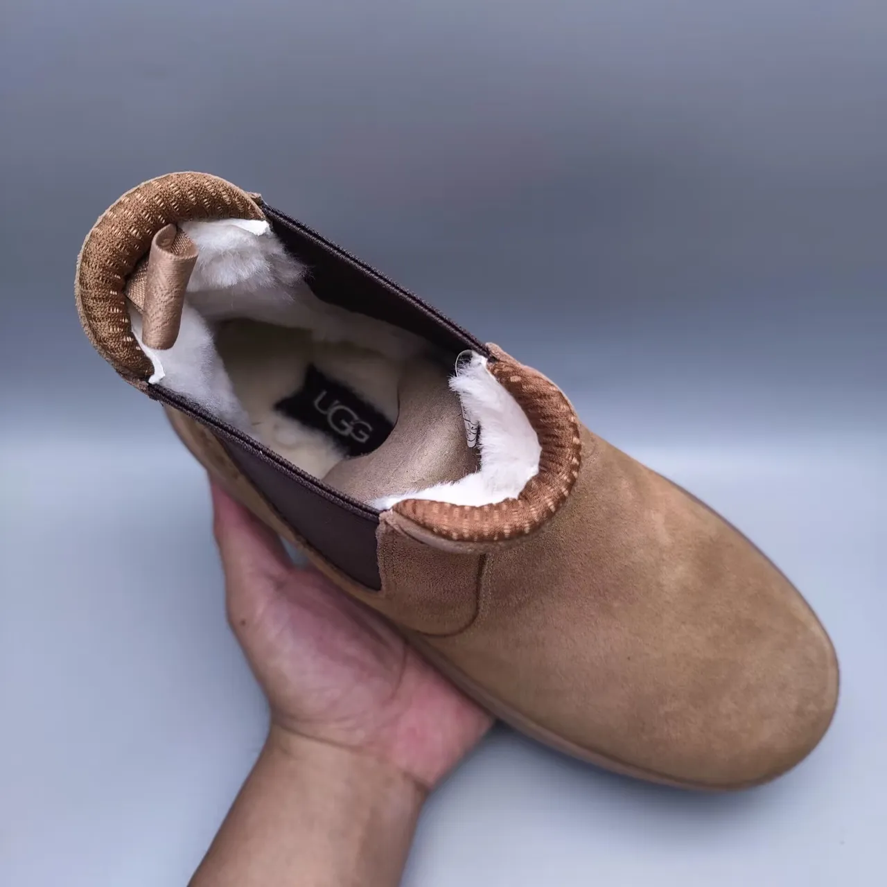 UGG Tasman Tan 麂皮切尔西靴 6
