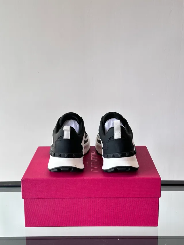 Valentino Black White Platform Sole Wave-Pattern Overlays Chunky Sneakers 3
