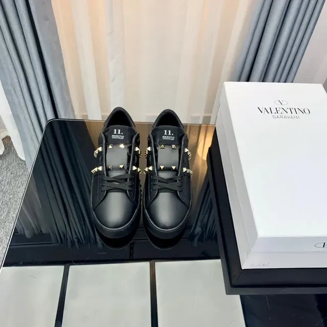 Valentino Rockstud Black Leather Gold Stud Lifestyle Sneakers 7