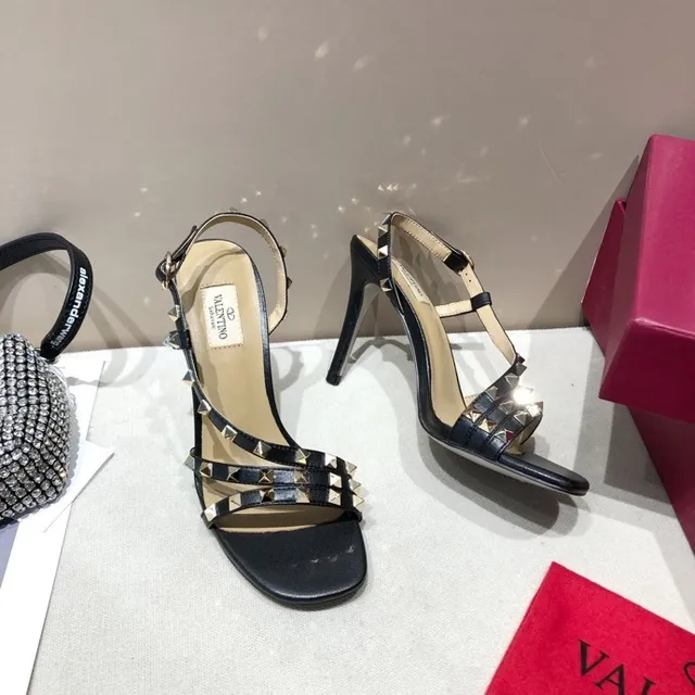 Valentino Rockstud Black Leather Pyramid Stud Stilettos 3