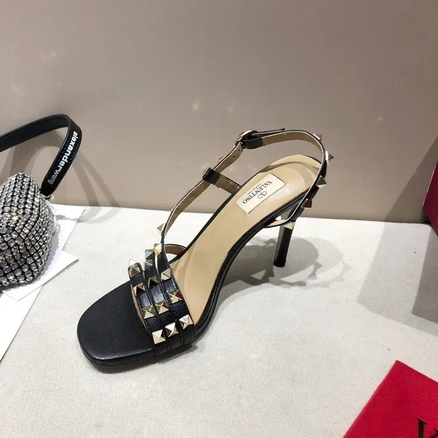 Valentino Rockstud Black Leather Pyramid Stud Stilettos 5