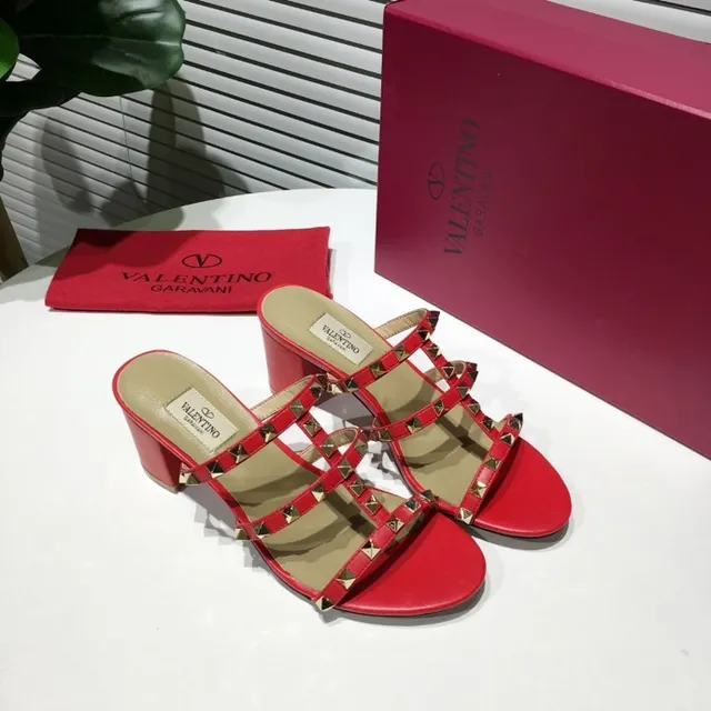 Valentino Rockstud Red Studded Block Heel Gladiator Sandals 9