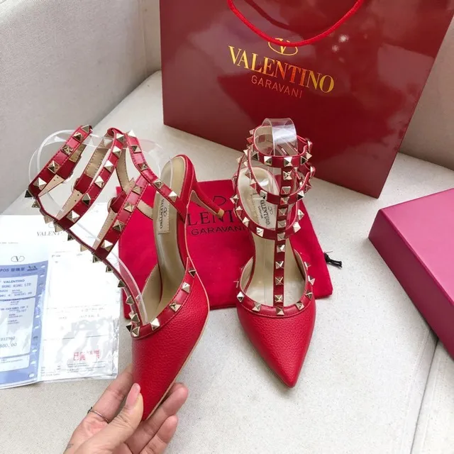 Valentino Rockstud Red Studded Pointed-Toe Stilettos 5