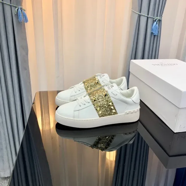 Valentino Rockstud White and Gold Glitter Strap Lifestyle Sneakers 4