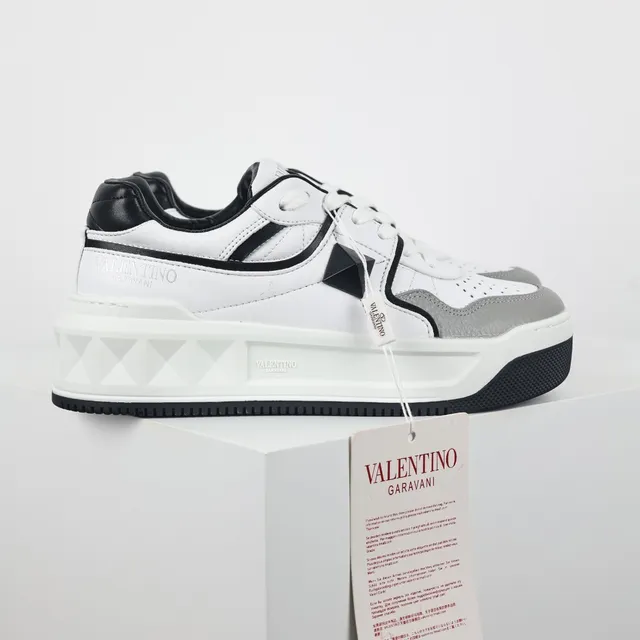 Valentino Rockstud White Black Gray Lifestyle Sneakers 3