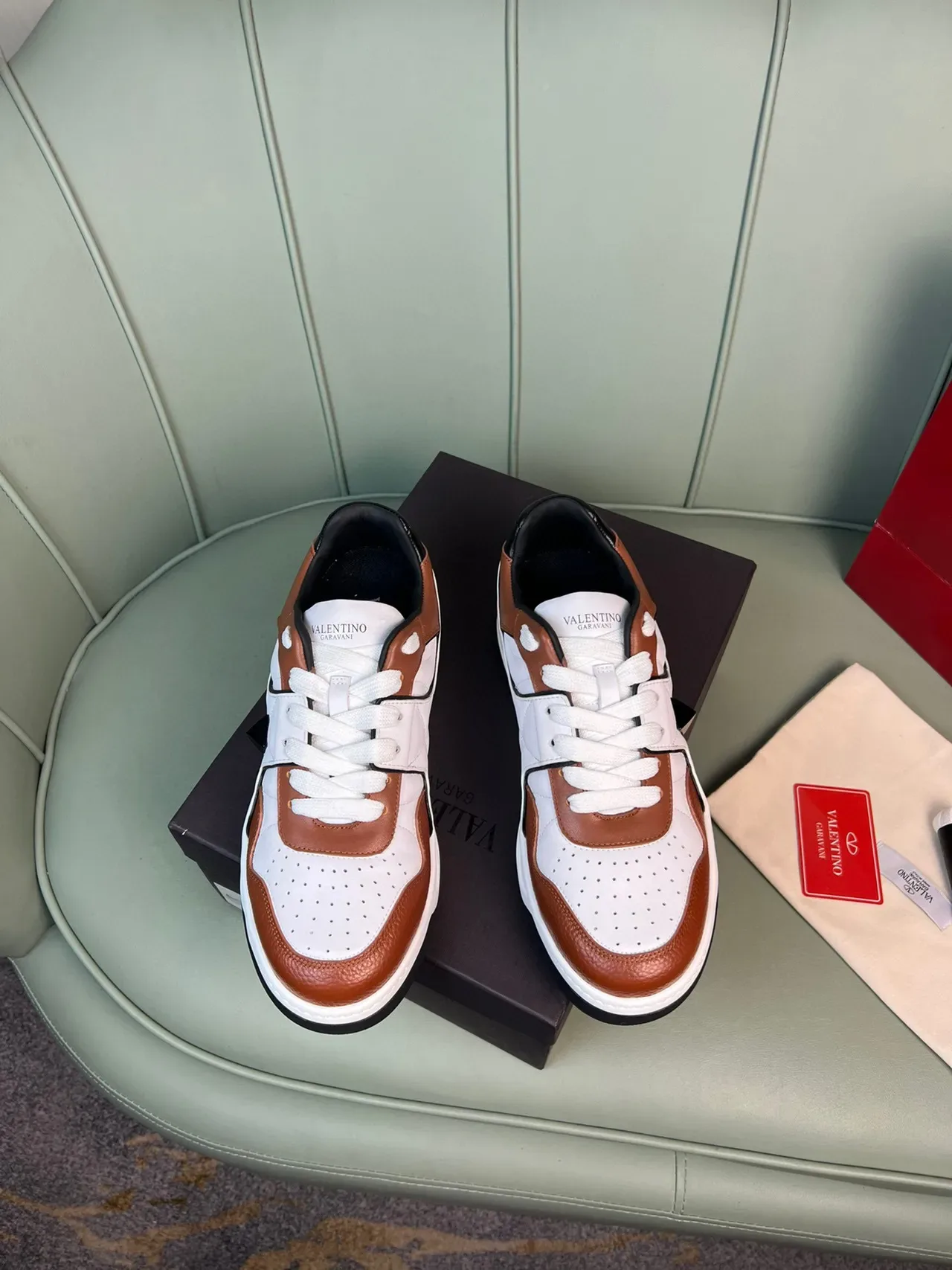 Valentino Rockstud Blanc Marron Cuir En Couches Et Maille Perforée Semelle Sculptée Baskets Épaisses 9