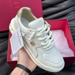 Valentino Rockstud White Leather Gold-Tone Stud Lifestyle Sneakers