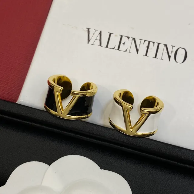 Valentino VLogo কালো সাদা Open-Band Enamel-Inlay Ring 9