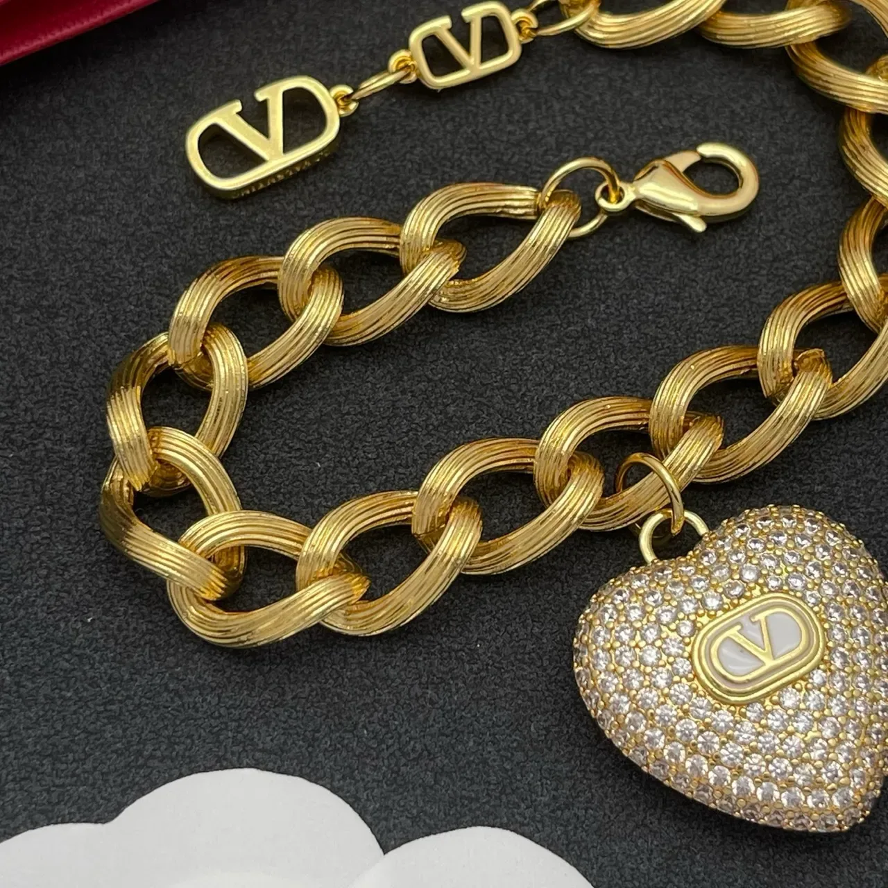 Valentino VLogo Heart Pavé Crystal Pulseira Corrente Chunky 5
