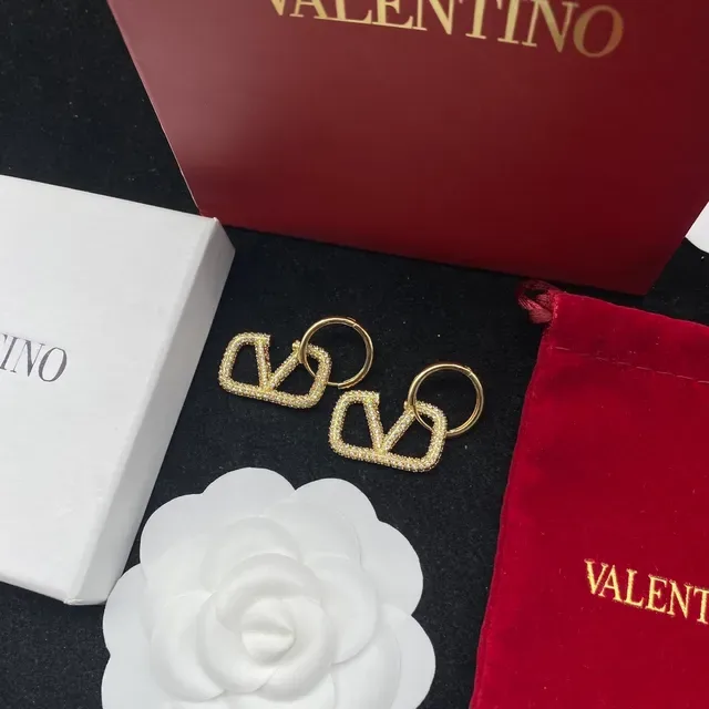 Valentino VLTN Boucles d'oreilles pavé cristal V-Logo 7