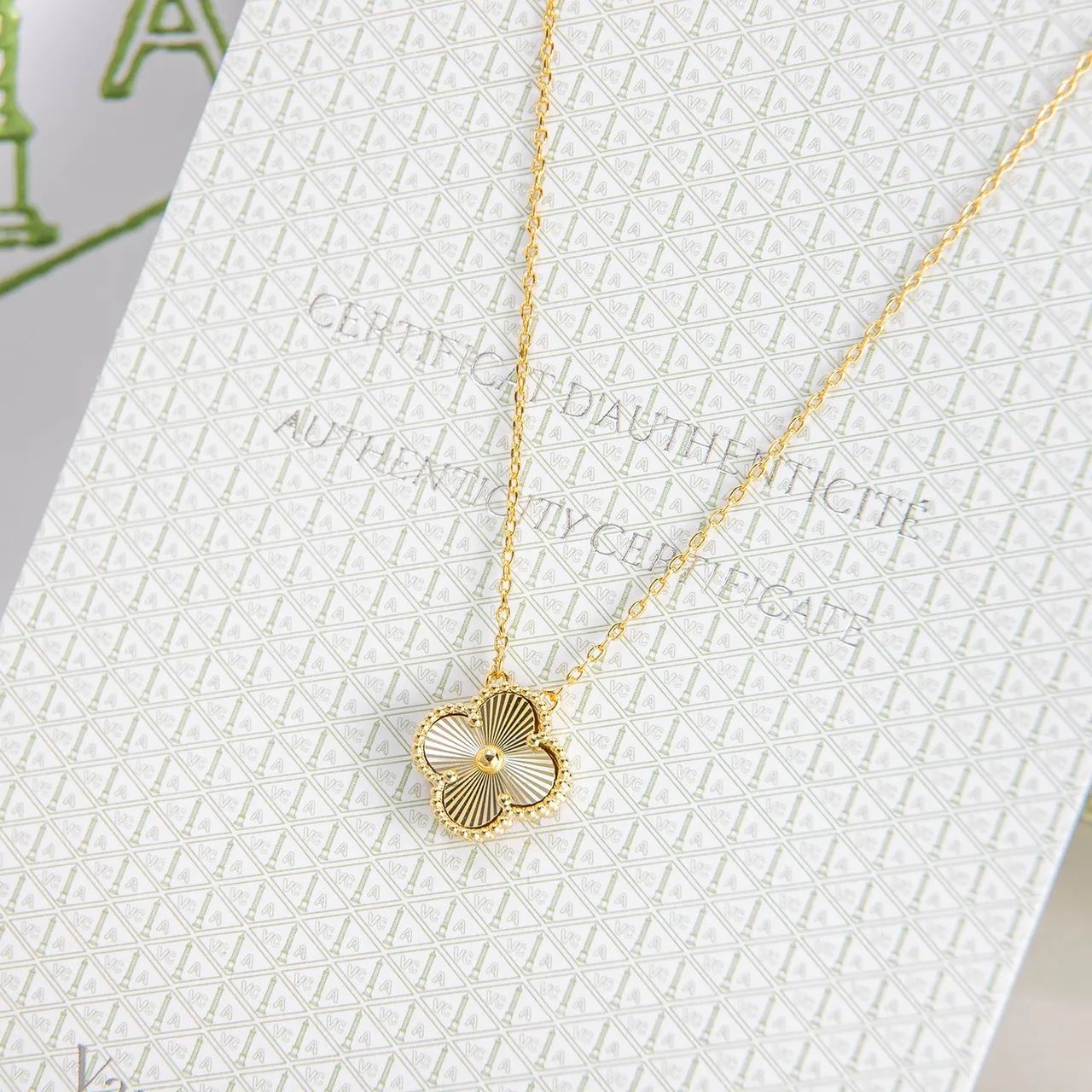Van Cleef & Arpels Alhambra Four-Leaf Clover Pendant Necklace 5