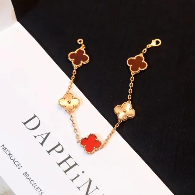 Van Cleef & Arpels Alhambra Five Motif Bracelet Or et Émail Rouge 8