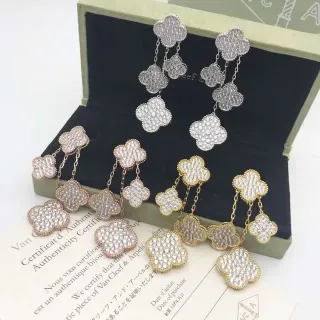 Van Cleef & Arpels Alhambra Pavé Clover أقراط متعددة الطبقات معلقة