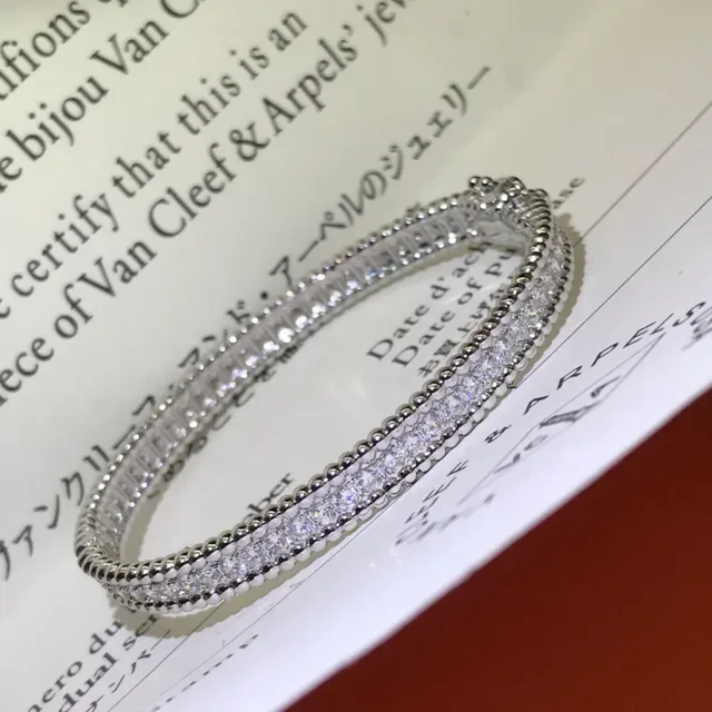 Van Cleef & Arpels Diamond-Pavé Beaded Edge Bangle Bracelets 4