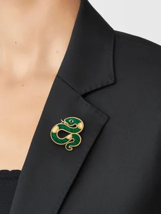 Van Cleef & Arpels Or Vert Silhouette de Serpent Enroulé Incrustation d'Émail de Malachite Broche 9