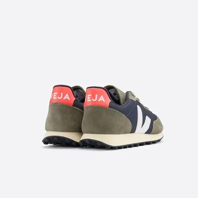 VEJA Beige White Low-Top Mesh And Suede Upper Lifestyle Sneakers 8
