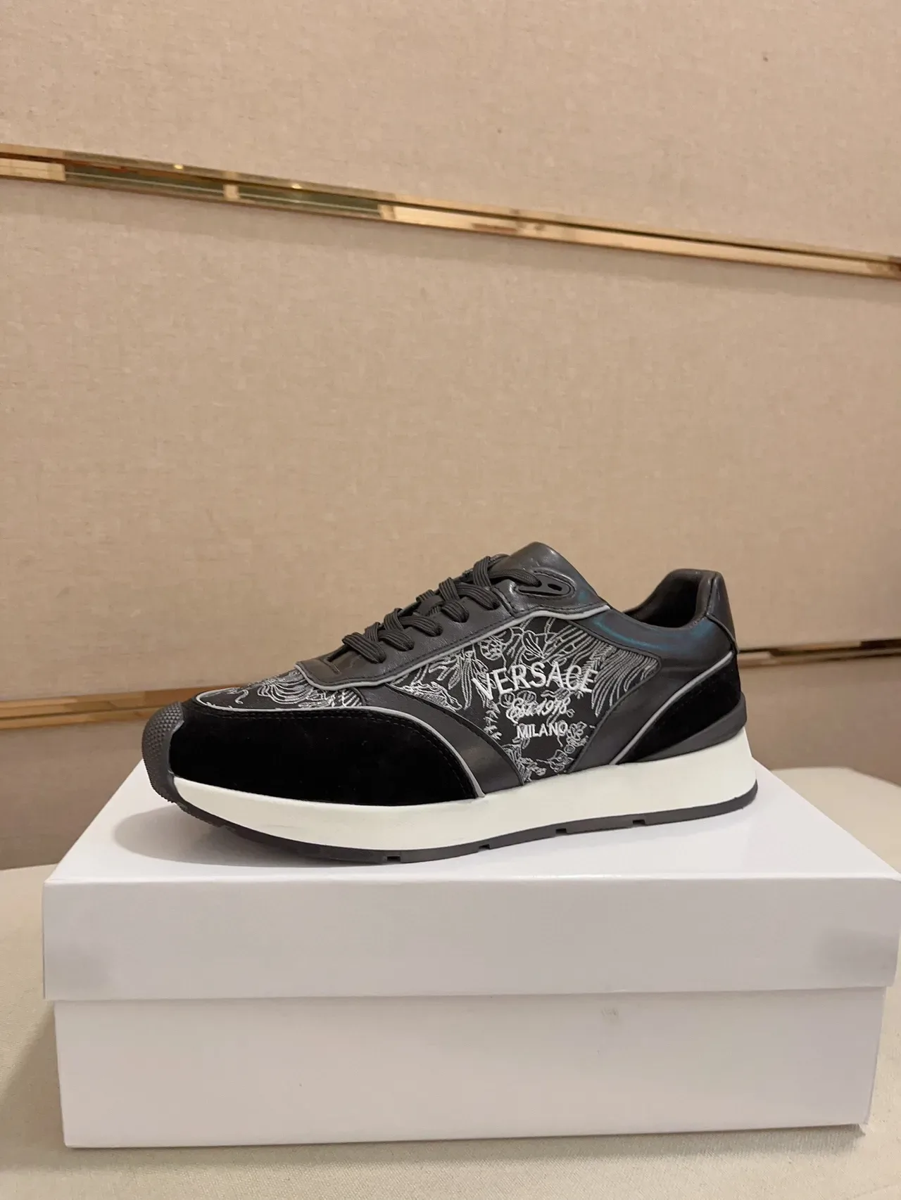 Versace Black White Embroidered Floral Motif Mixed Suede And Leather Upper Sneakers 2
