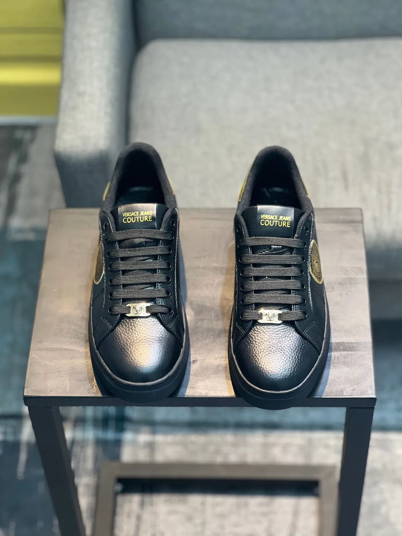 Versace Chain Reaction Noir et Or Lifestyle Sneakers 6