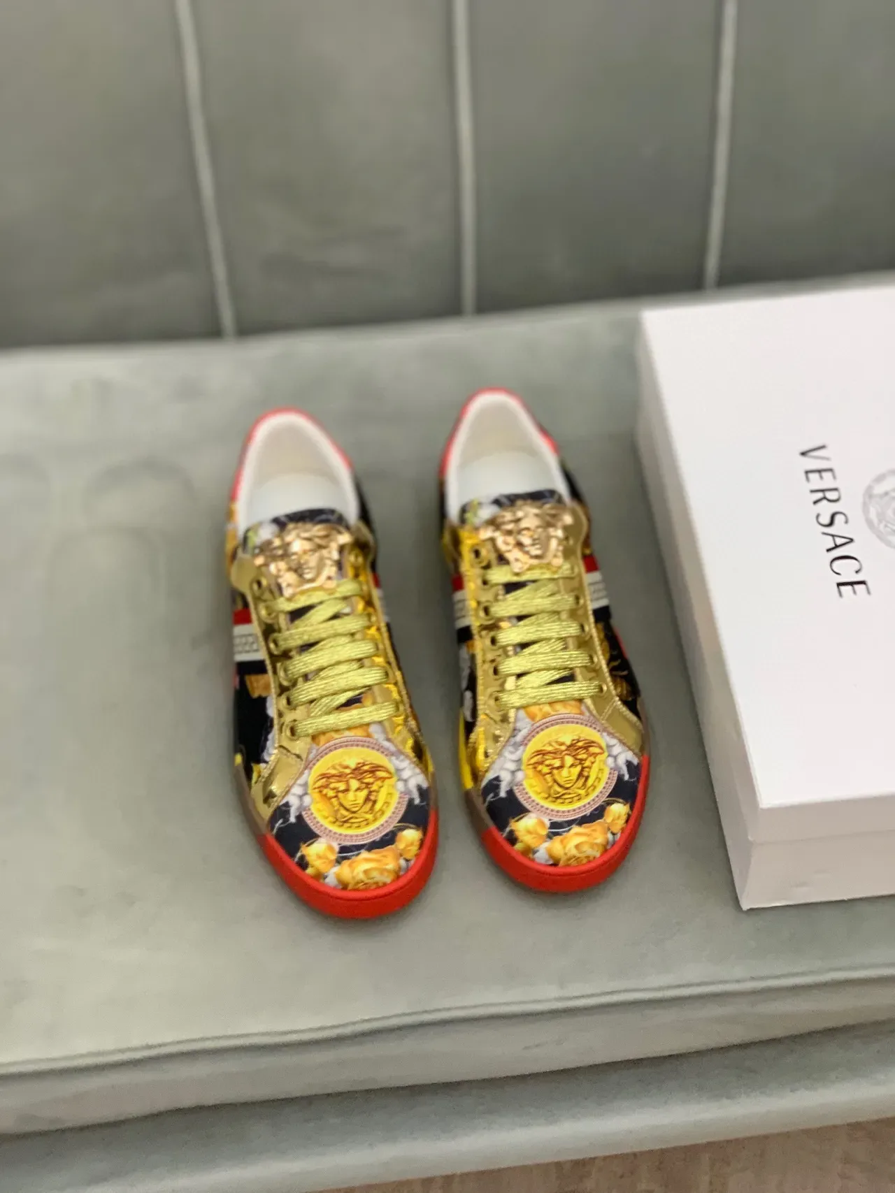Versace Chain Reaction Multicolor Baroque Floral Lifestyle Sneakers 24
