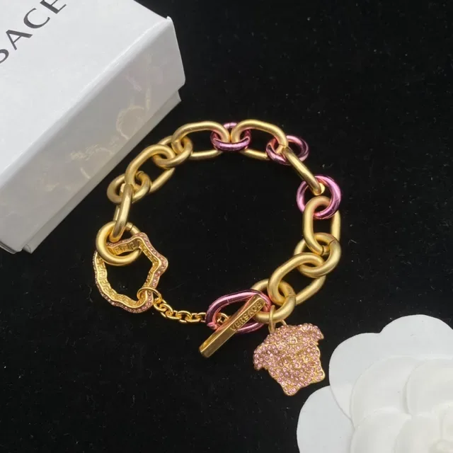 Versace Collier chaîne de maillons ovales dorée rose épaisse avec accents émaillés 7
