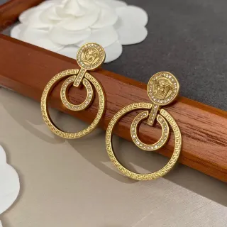 Versace 金色透明美杜莎头徽章希腊钥匙边框耳环