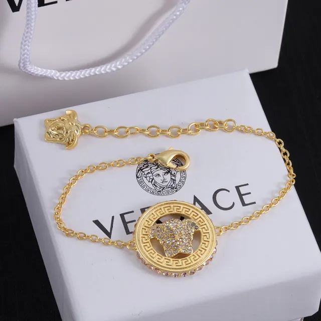 Versace Greca Medusa ذهبي شفاف معدن Pavé كريستال تزيين قلادة 4