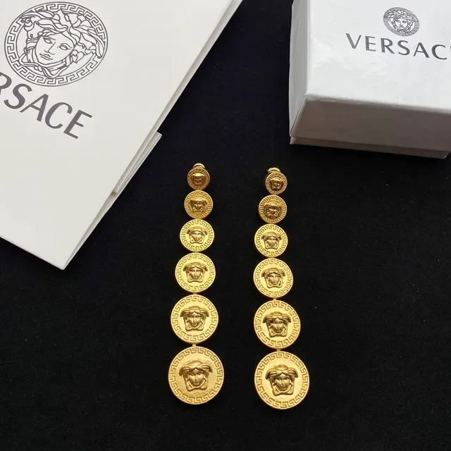 Versace Méduse Monnaie Or Motif Tête Bord Clé Grecque Boucles d'Oreilles 3
