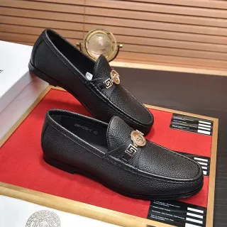 Versace Odissea Noir Or Cuir Grainé Medusa Head Hardware Mocassin