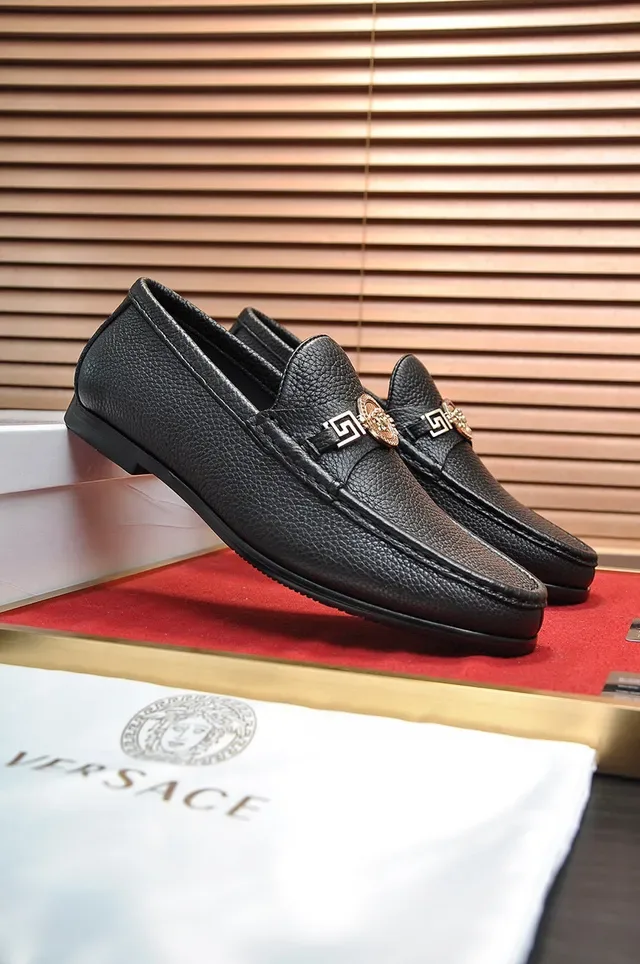 Versace Odissea Noir Or Cuir Grainé Medusa Head Hardware Mocassin 7