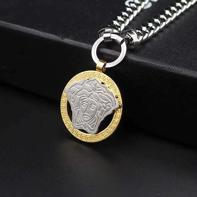 Versace Odissea Medusa Pendentif Chaîne Curb Doré 3