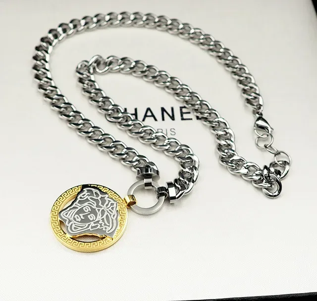 Versace Odissea Medusa Pendentif Chaîne Curb Doré 7