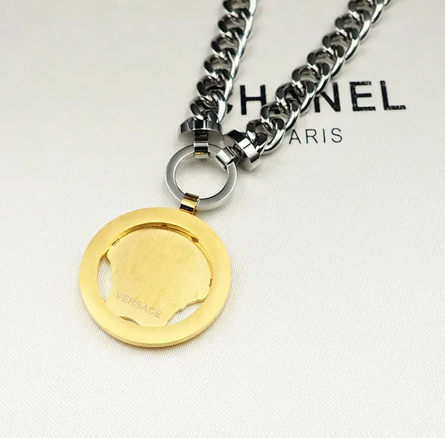 Versace Odissea Medusa Pendentif Chaîne Curb Doré 8