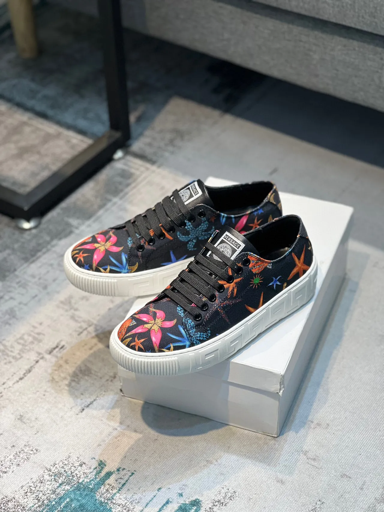 Versace Odissea Printed Canvas Low-Top Lifestyle Sneakers 7