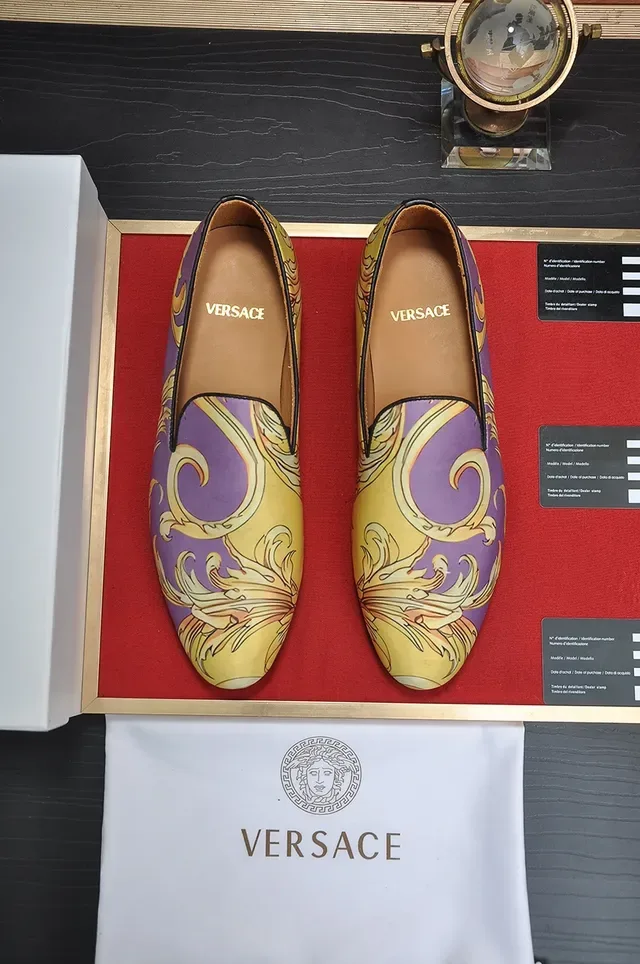 Versace Odissea Mocassins Slip-On Violet Doré imprimé baroque 5