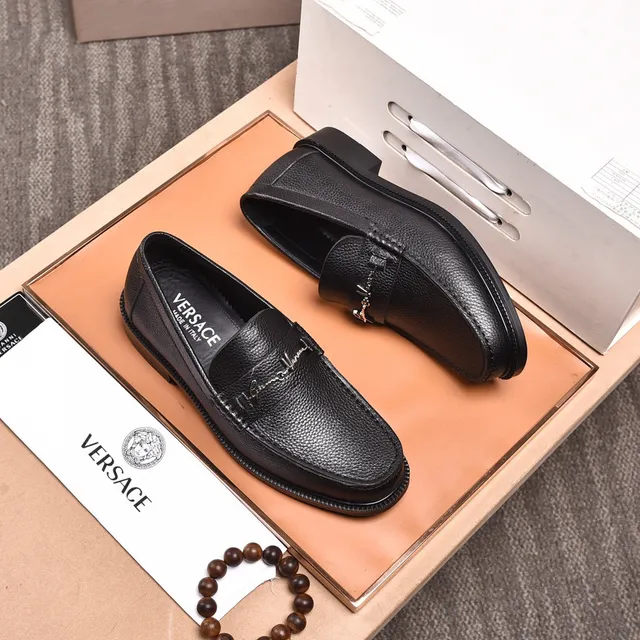 Versace Signature Loafer Black Pebbled Leather Loafers 9