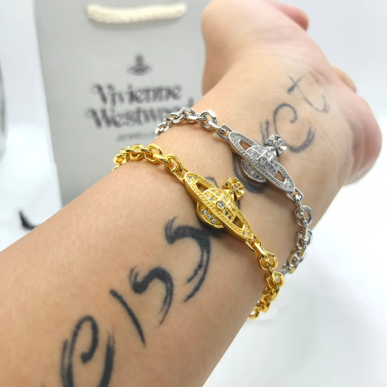 Vivienne Westwood Classic Orb Pavé Crystal Silver Chain Bracelet 5