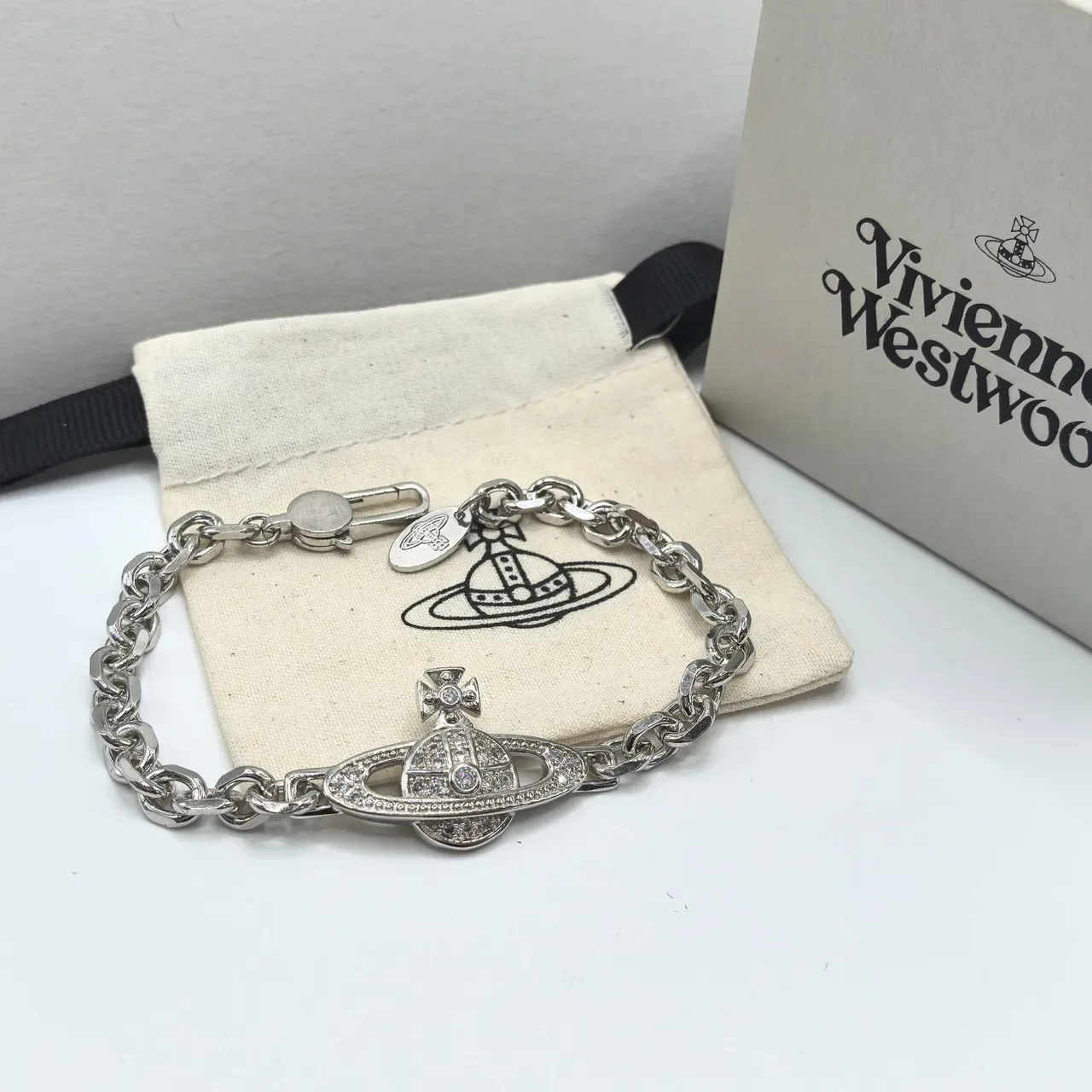 Vivienne Westwood Classic Orb Pavé Crystal Silver Chain Bracelet 8