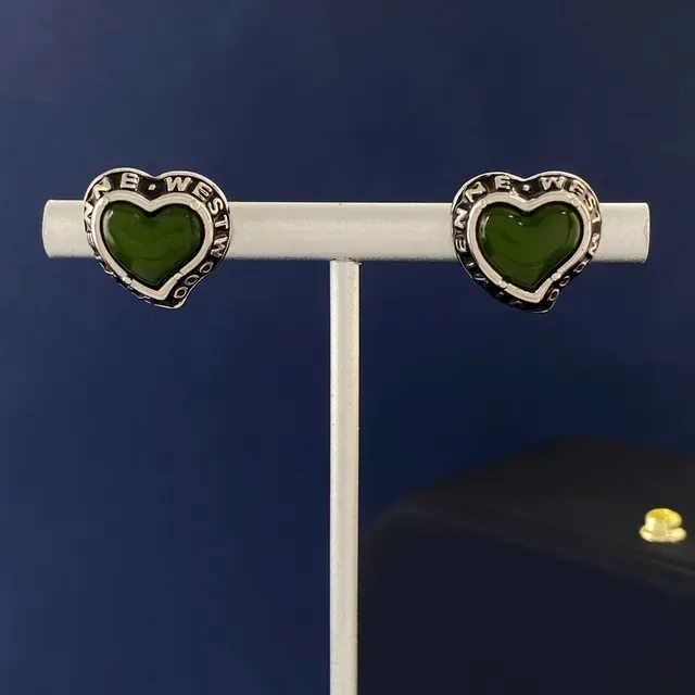 Vivienne Westwood Green Gold Heart-Shaped Enameled Stone Inset Jewelry 5
